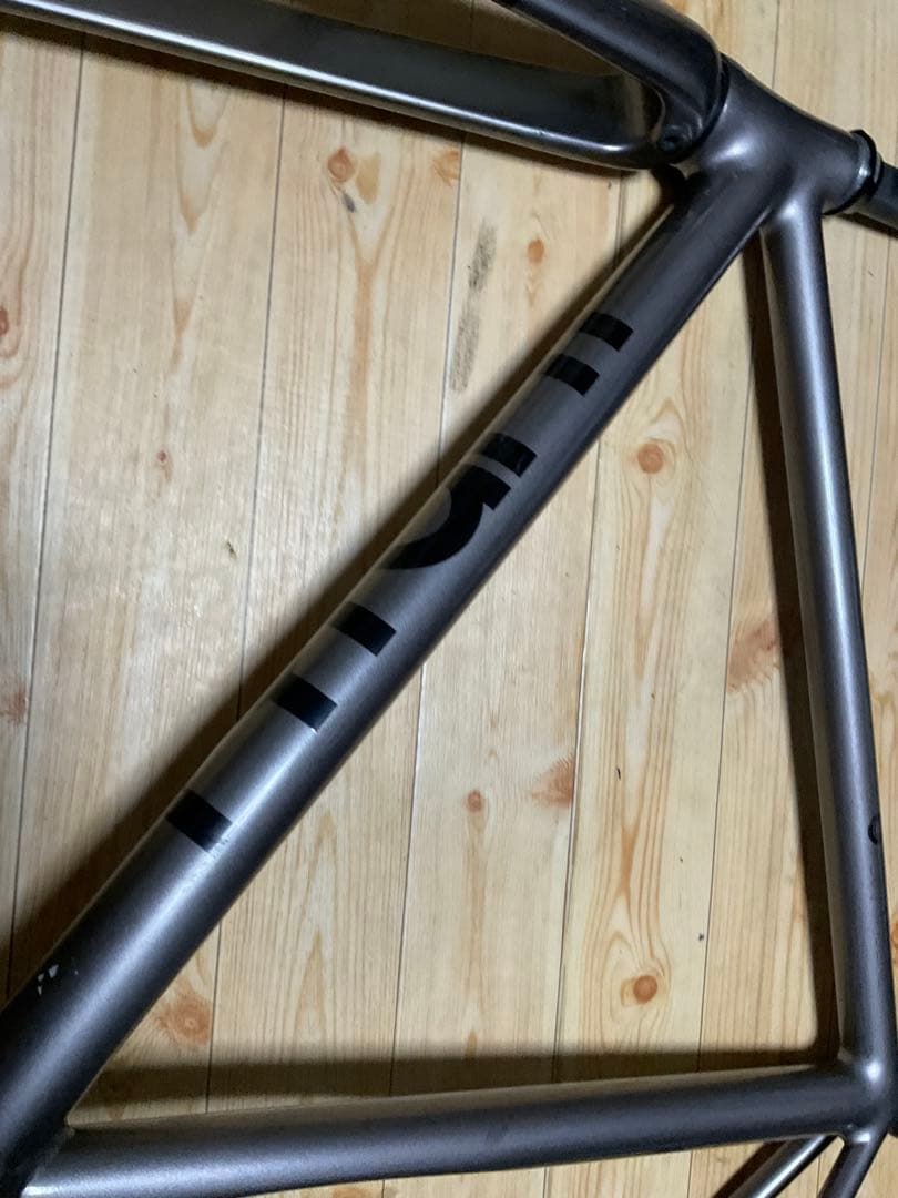 訳あり　TYRANT BIKES KAGERO Frame Set ピスト