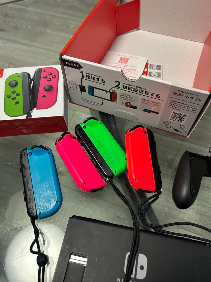 Nintendo Switch 本体 Joy-Con付き