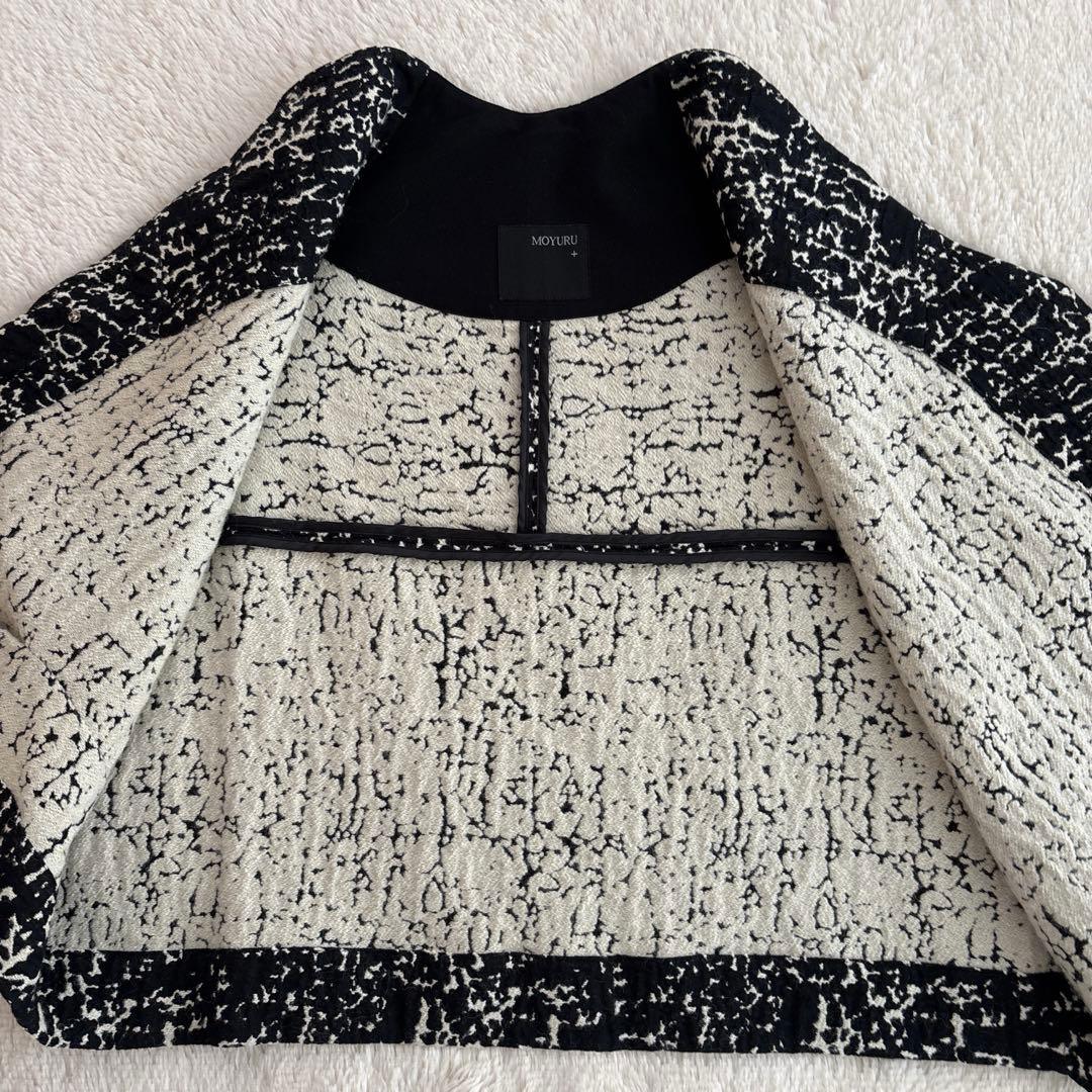 美品✨萌　MOYURU ベスト　アシンメトリー　ワンボタン　白黒