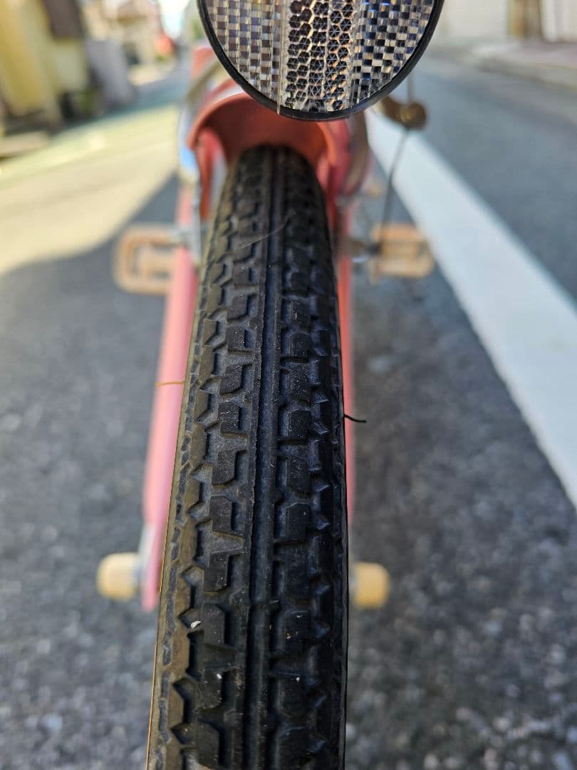 ブリヂストン　HACCHI　18インチ　ピンク