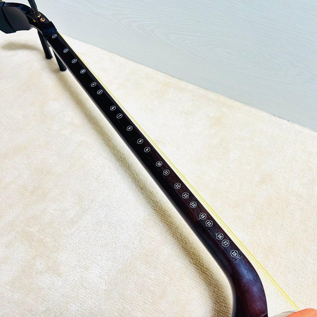 【美品】 三味線 本体 破れなし 細棹 撥 ばち付き
