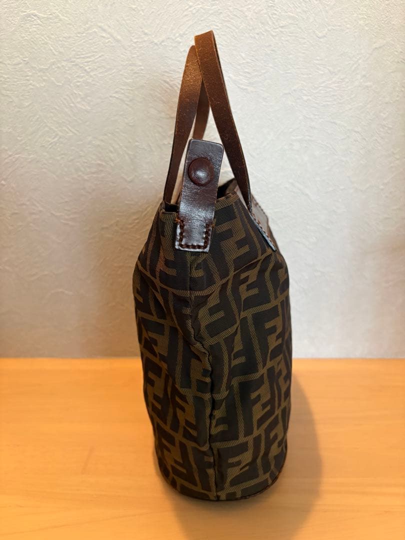 FENDI フェンディ 手提げ鞄　総柄
