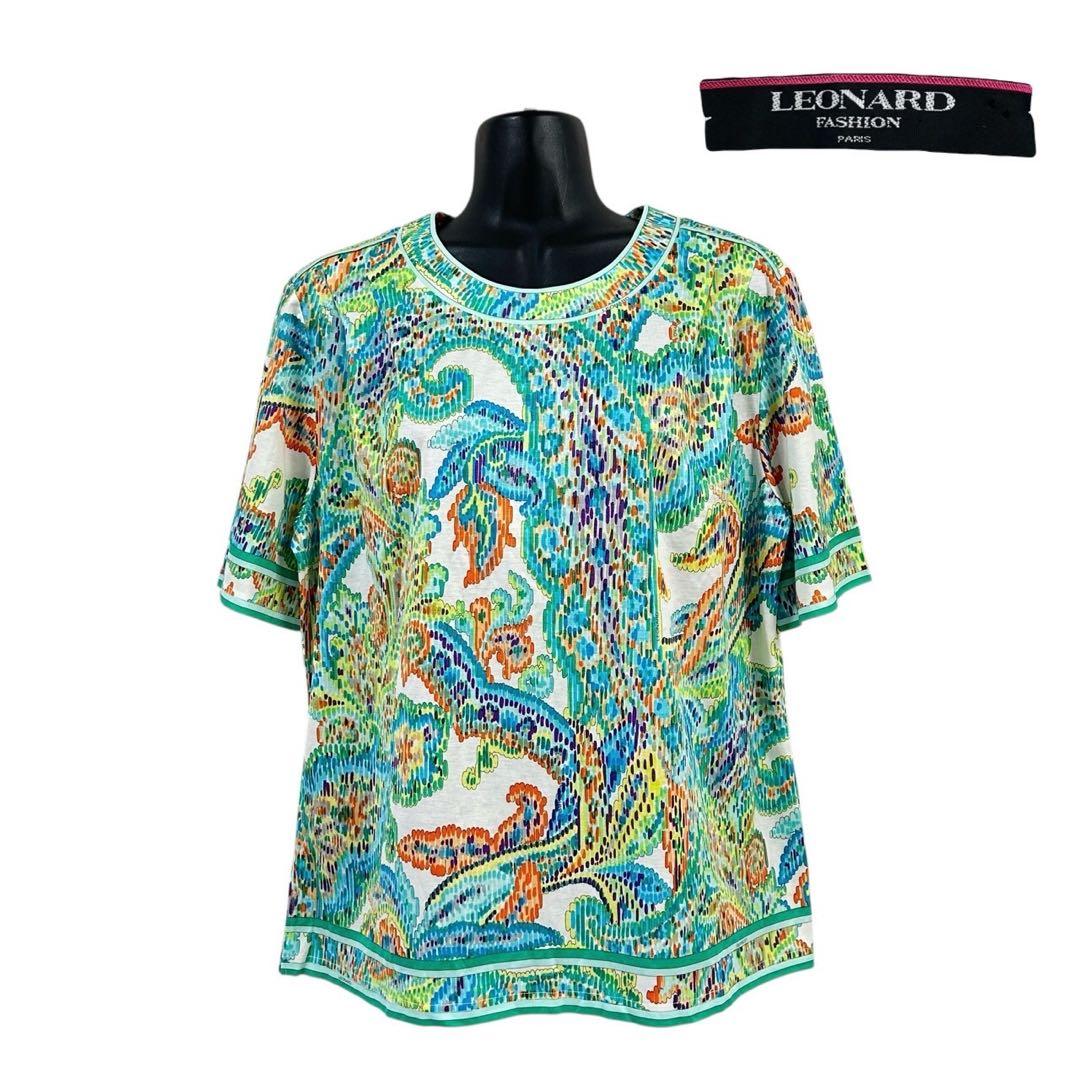 美品 LEONARD 半袖 総柄トップス レディースLL 三共生興取り扱い品