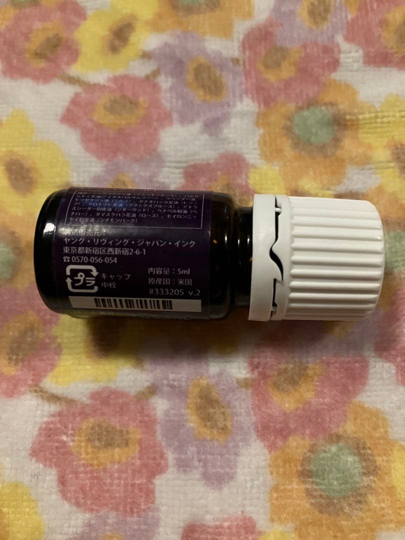 ぽち様8点おまとめ買いYoung Living オイルその他