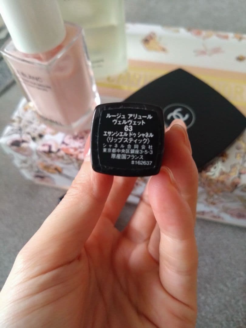 CHANEL　化粧品　まとめて　リップオイルハイライター