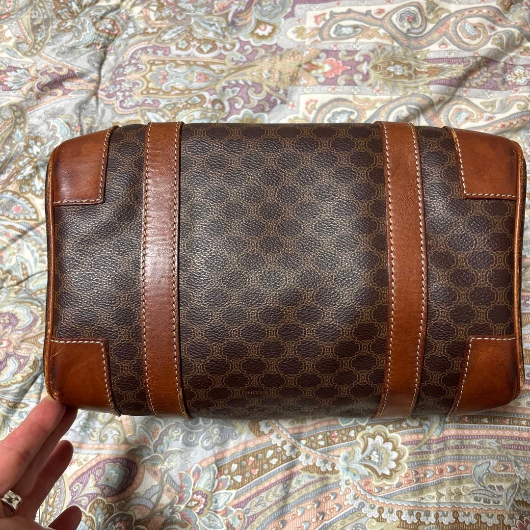 CELINE ブラウンレザードラムバッグ