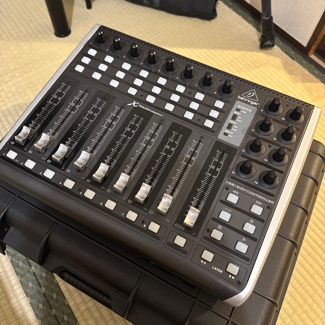 DTM・DAW Behringer X-Touch Compact