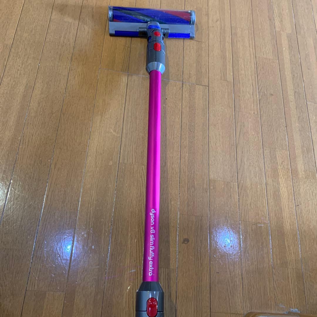 ダイソン　v8 slim fluffy extra 掃除機　クリーン　Dyson