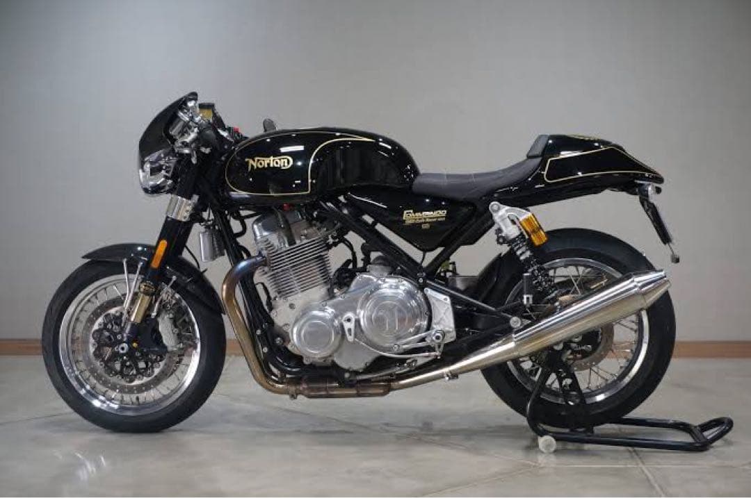 入手困難 Norton 純正 新品 メンテナンススタンド バイクスタンド 961