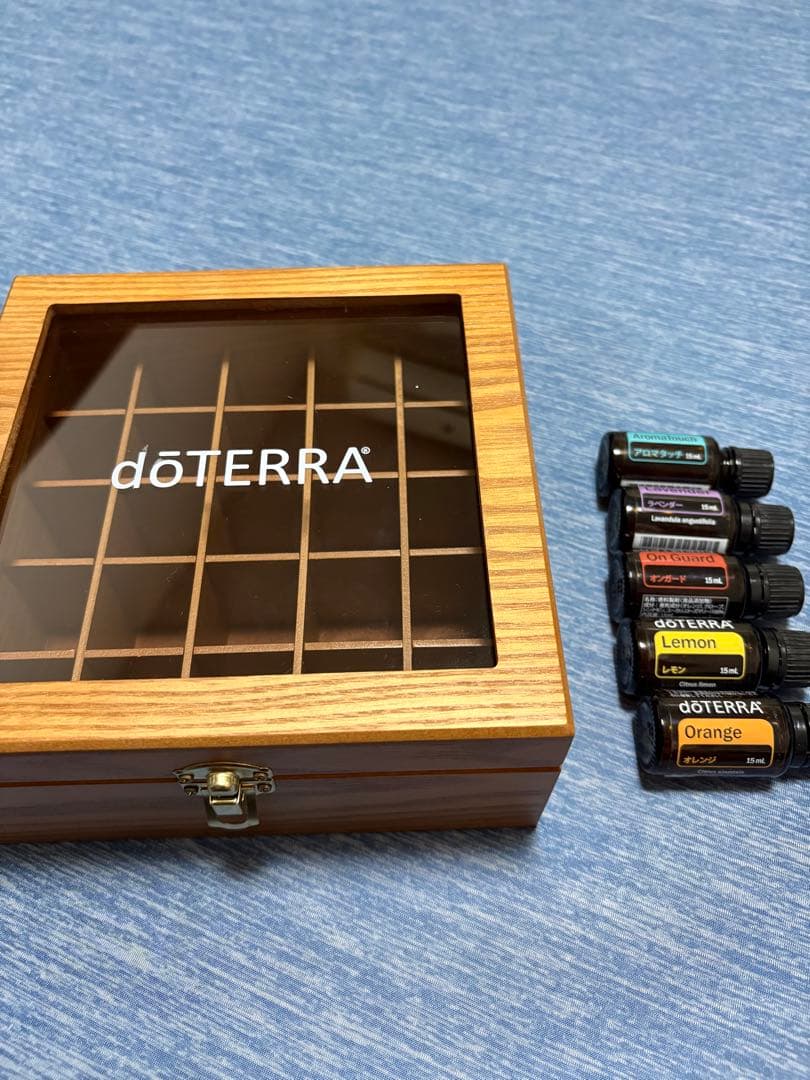 dōTERRA エッセンシャルオイル用ボックス 25 ドテラオイル　5本