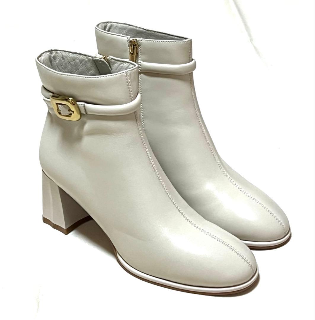 ☆新品未使用☆本革 ショートブーツ 牛革 アイボリー レディース23.5cm