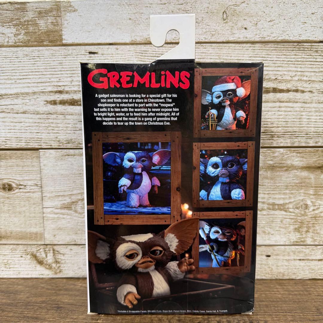 NECA グレムリンフィギュア