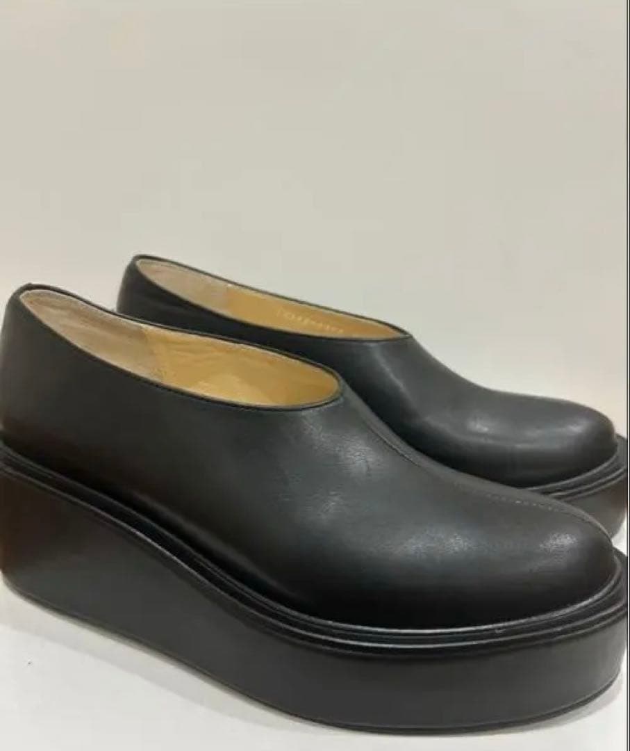 【美品】CLANE（クラネ）VOLUME SOLE SHOES 箱付き