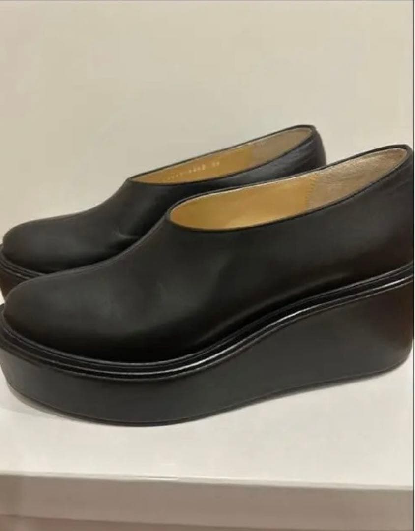 【美品】CLANE（クラネ）VOLUME SOLE SHOES 箱付き