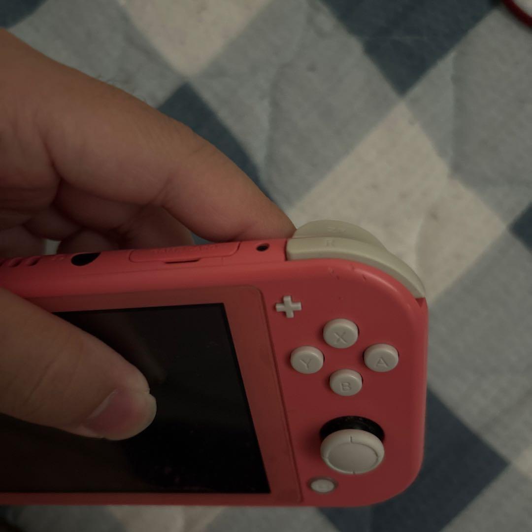 あ*ん様 Nintendo Switch Lite ピンク 本体