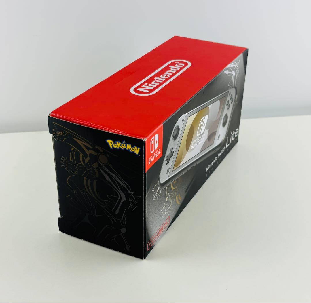 ほぼ新品 ニンテンドー スイッチ ライト ディアルガ パルキア 本体 lite