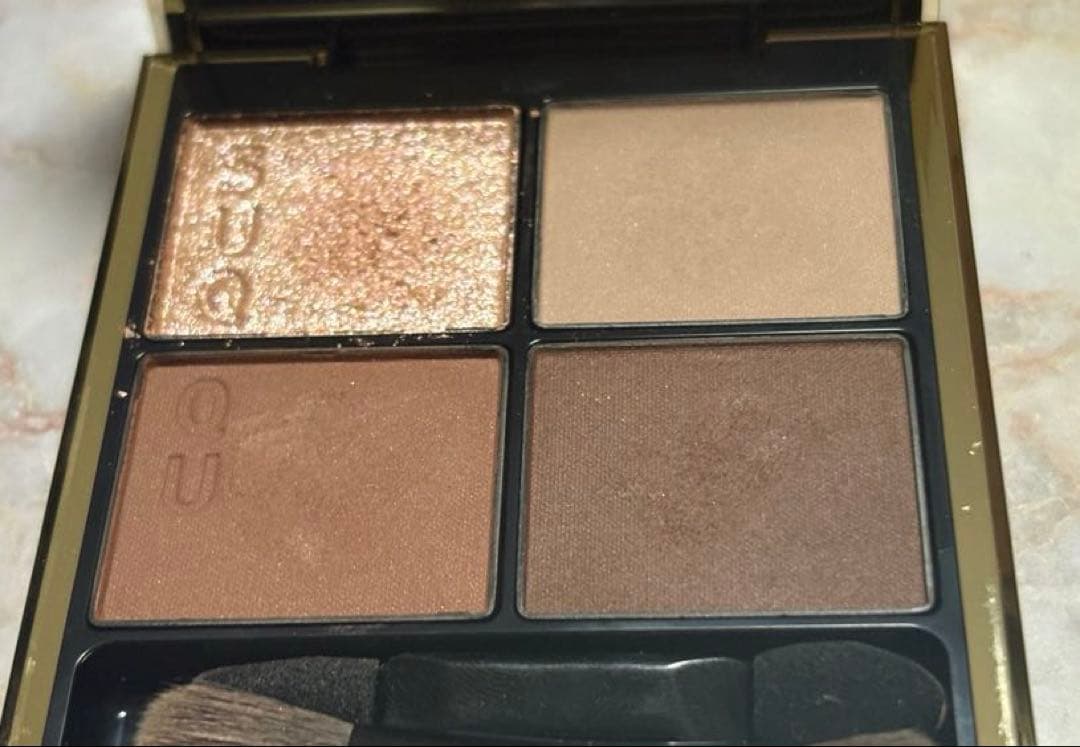 限定品　SUQQU シグニチャーカラーアイズS02 霜華