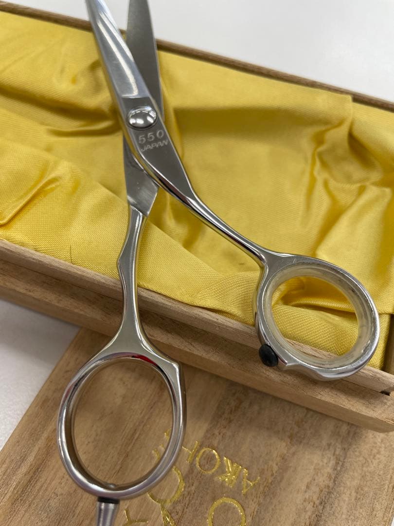 美容師用はさみ　アコス　使用頻度が少ない