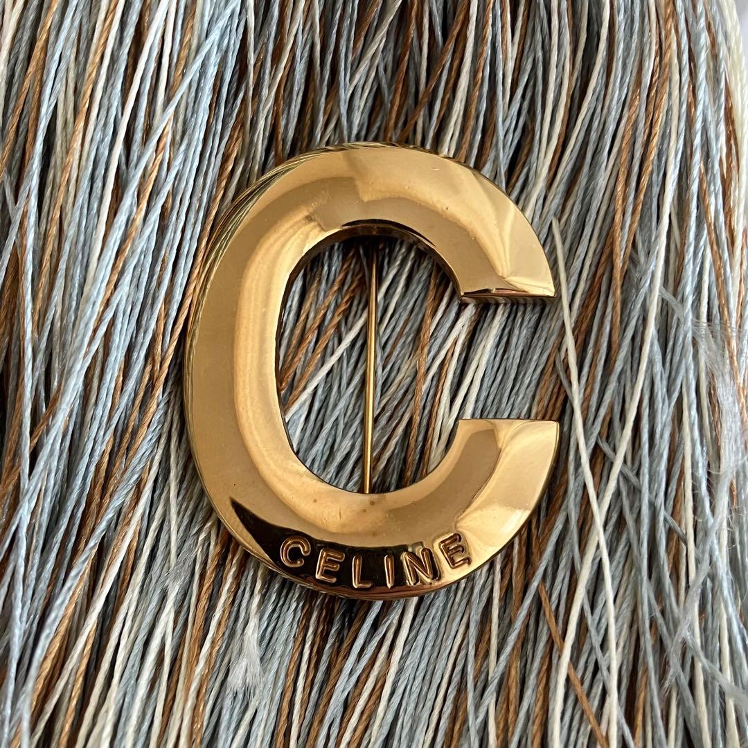 ♡ CELINE ♡ Vintage ♡ C broach ♡