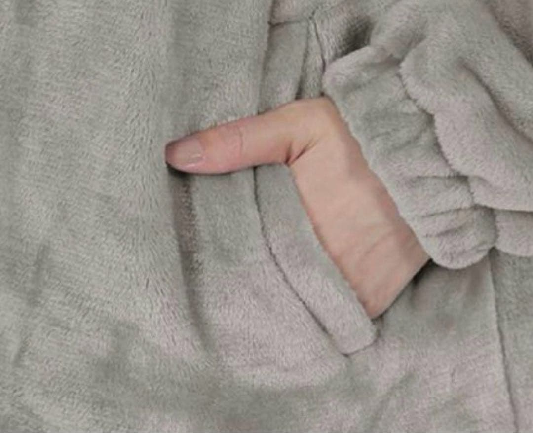 マリークワント　希少品　完全完売カラー　新品グレーバイカラーブルゾン　匿名配送