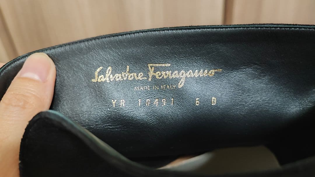 フェラガモ　ニーハイブーツ　23cm 6D