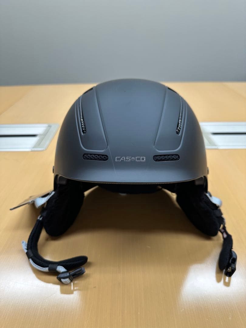 カスコCASCO　スキーヘルメット新品未使用Ｌサイズ