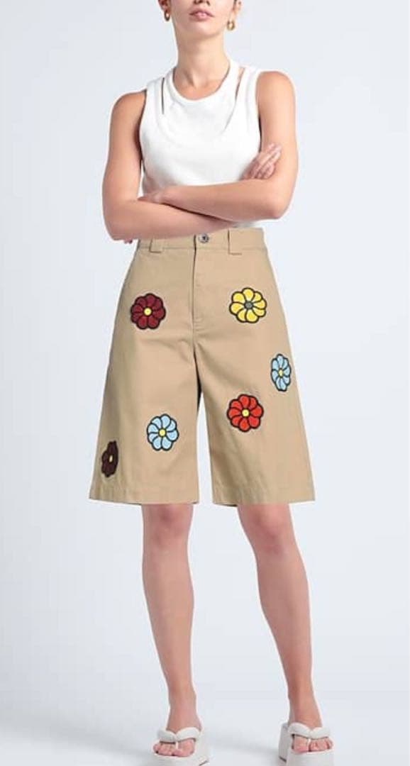 新品 モンクレール×JW ANDERSONマクラメフラワーショートパンツ S