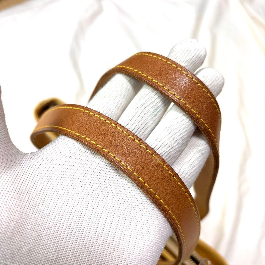 Louis Vuitton ハンドバッグ ヴェルニ モノグラム イエロー