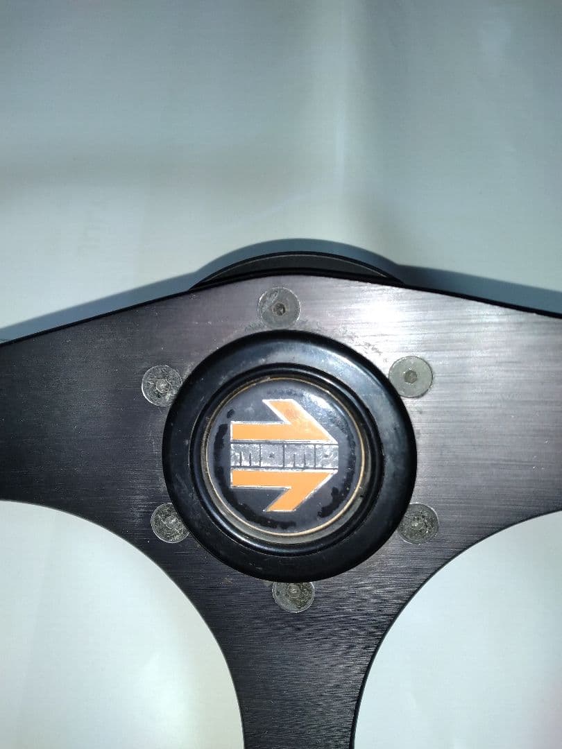 【限定セール　☆希少☆】momoステアリング