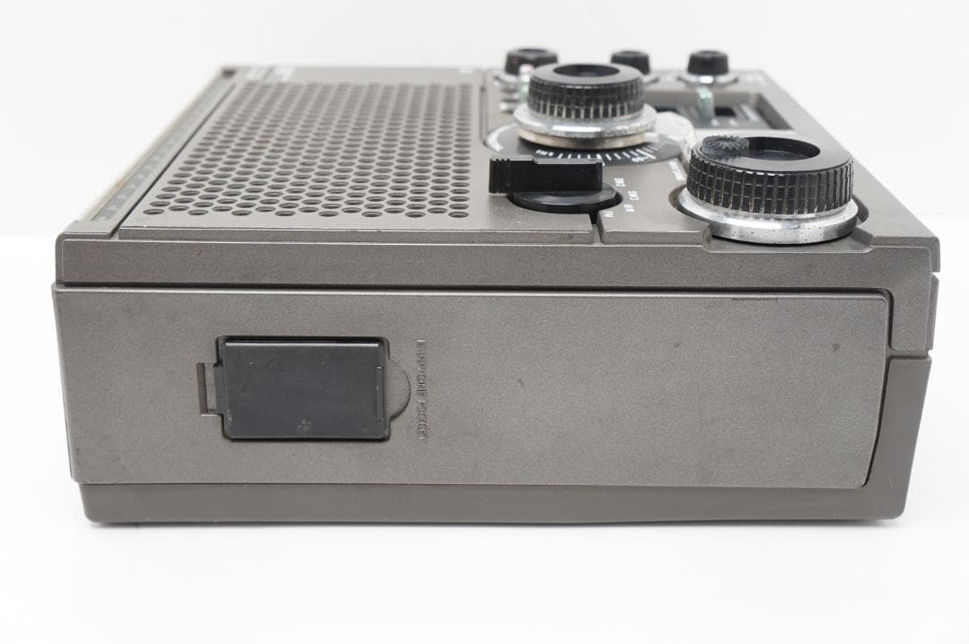 SONY 　ICF-5900 スカイセンサー