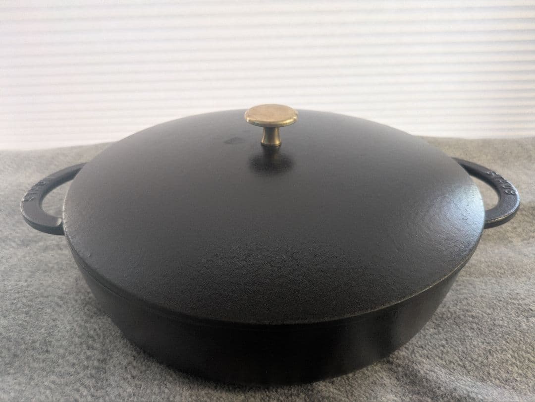 金曜日まで2000円引きstaub ニダベイユ　28センチ　ブラック