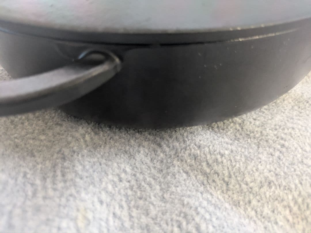 金曜日まで2000円引きstaub ニダベイユ　28センチ　ブラック