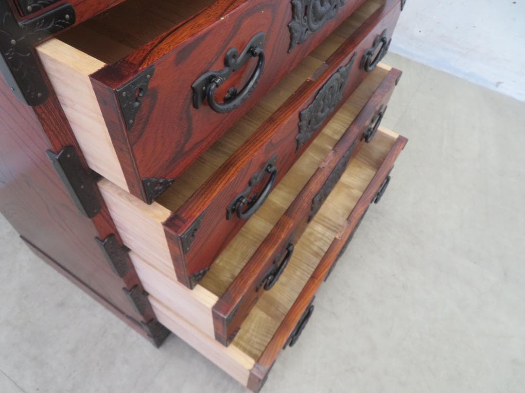 ■展示品■岩谷堂箪笥■伝統工芸品■拭漆■欅■整理箪笥■時代箪笥■5段■チェスト■