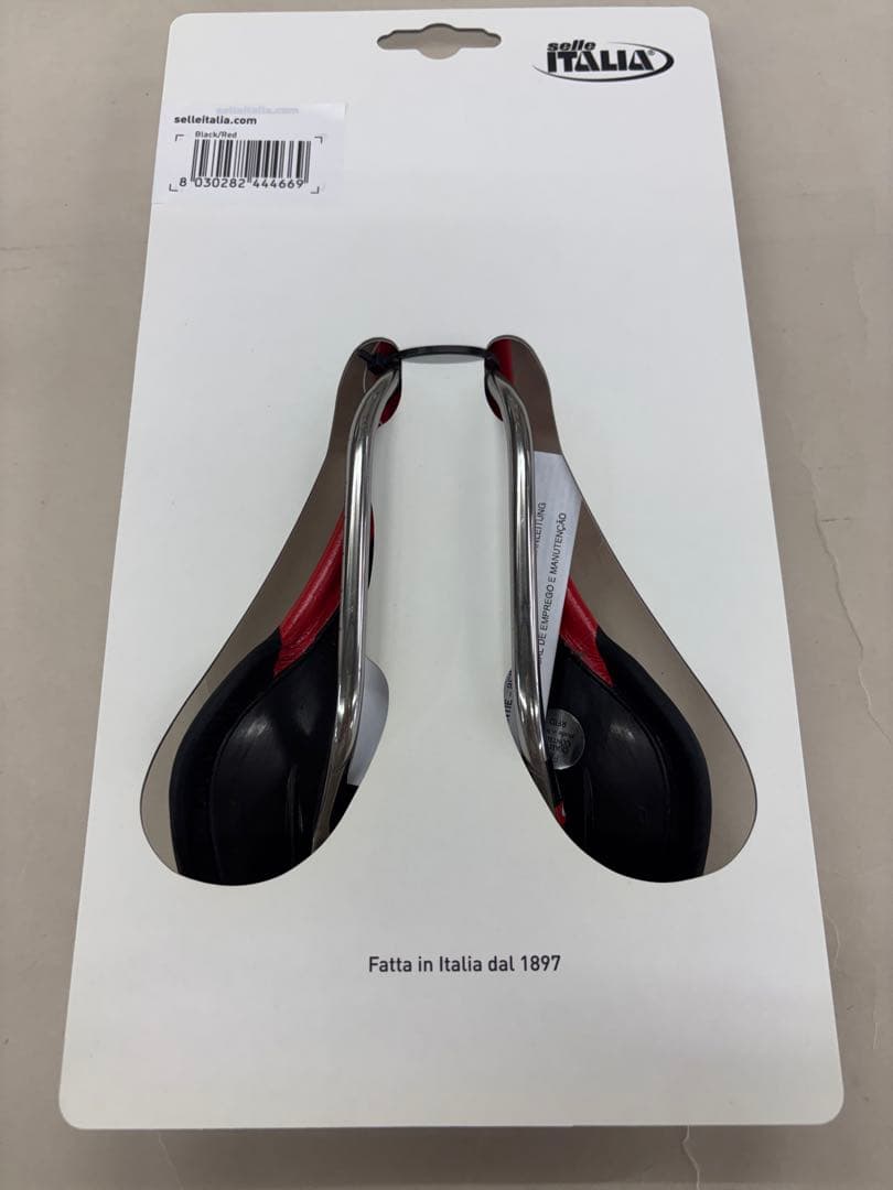 334 【新品】 セライタリア SLR TEAM EDITION サドル