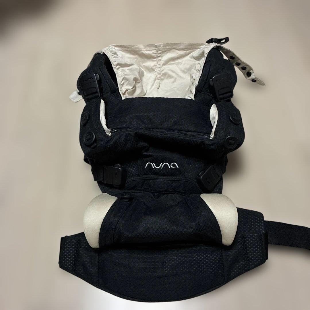 NUNA cudl clik 抱っこひも　キャビア　ヌナカドルクリック