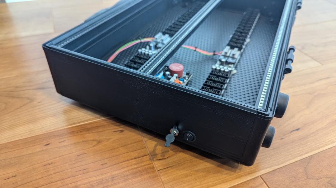 ユーロラックモジュラーシンセケース 6U84HP (Damaru)