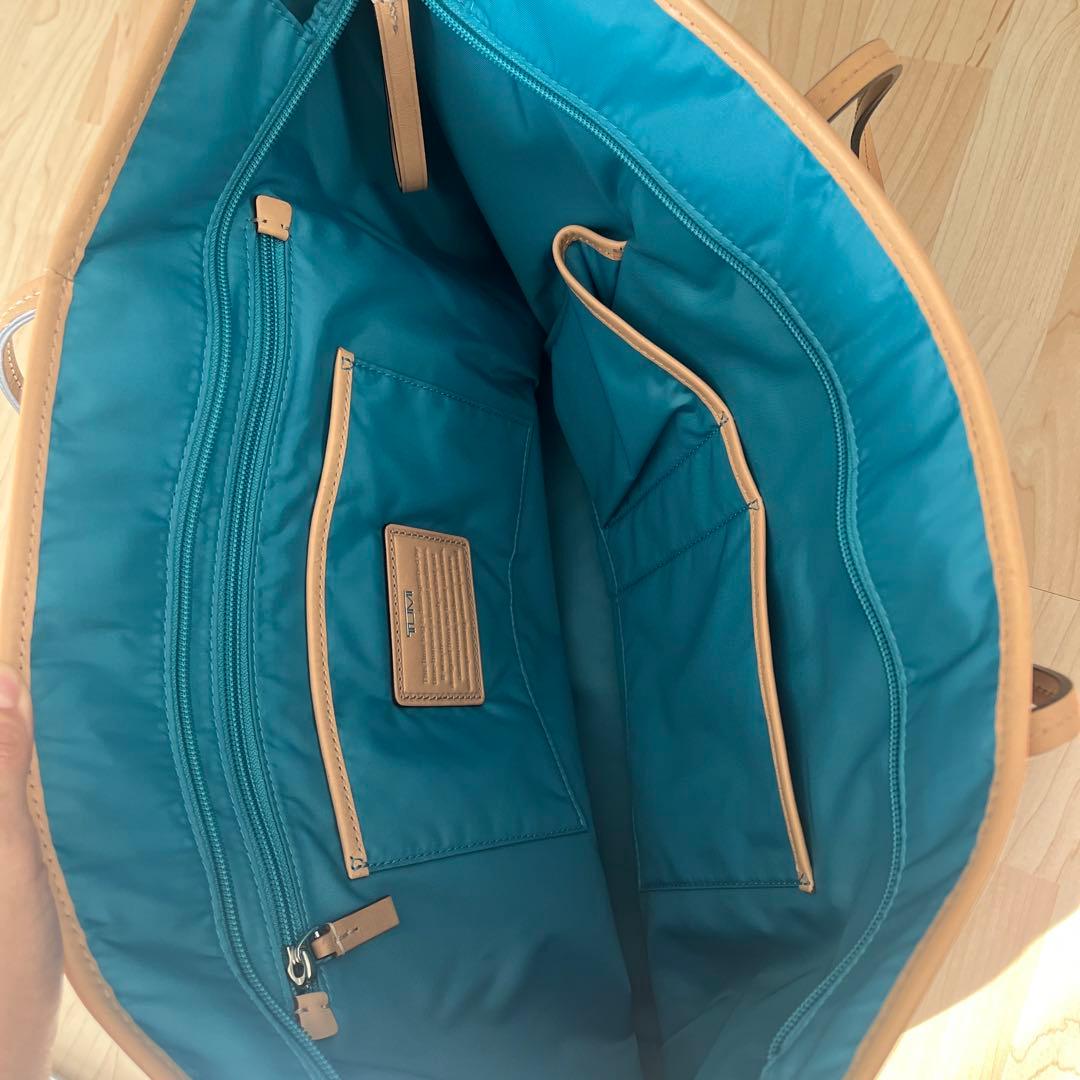 【美品】TUMI トートバッグ　ビジネス