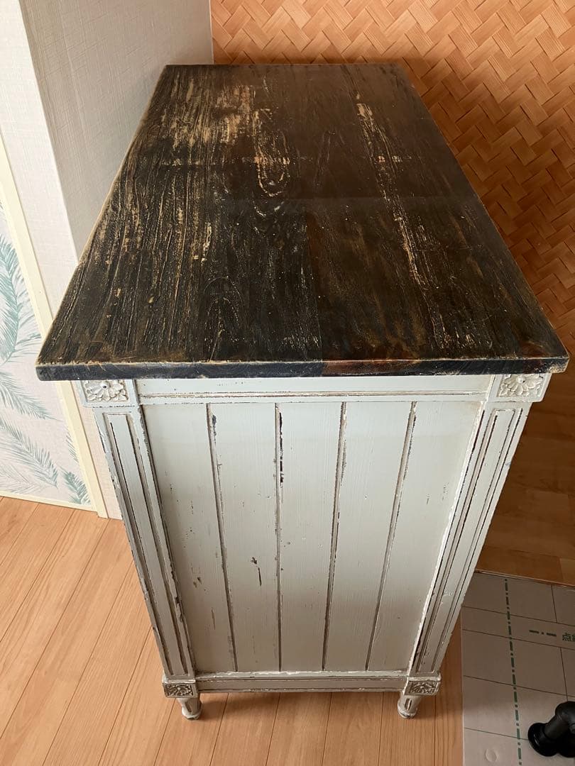 めちゃくちゃおしゃれでレトロでアンティークなチェスト、シャビー（エイジング）