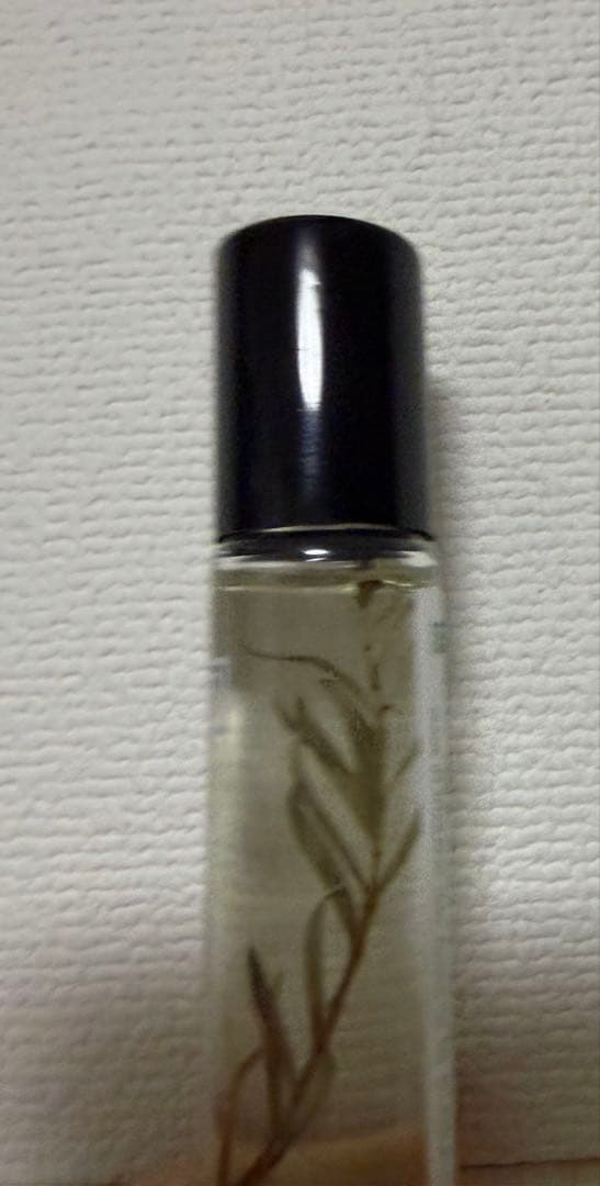 タン　シグネチャー　パフュームオイル