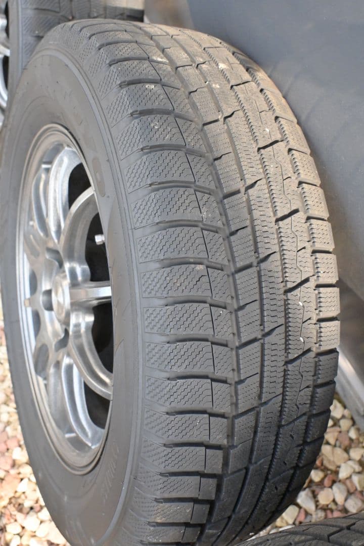 スタッドレスタイヤ・ホイール4本セット　中古　アルファード