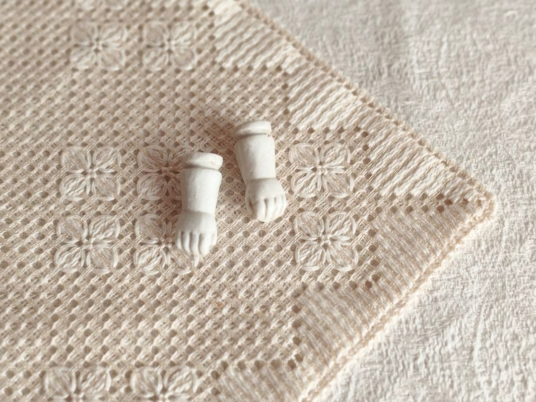 【チョコメルさま】vintage parts ୨୧ * 陶器の小さな 手 ハンド