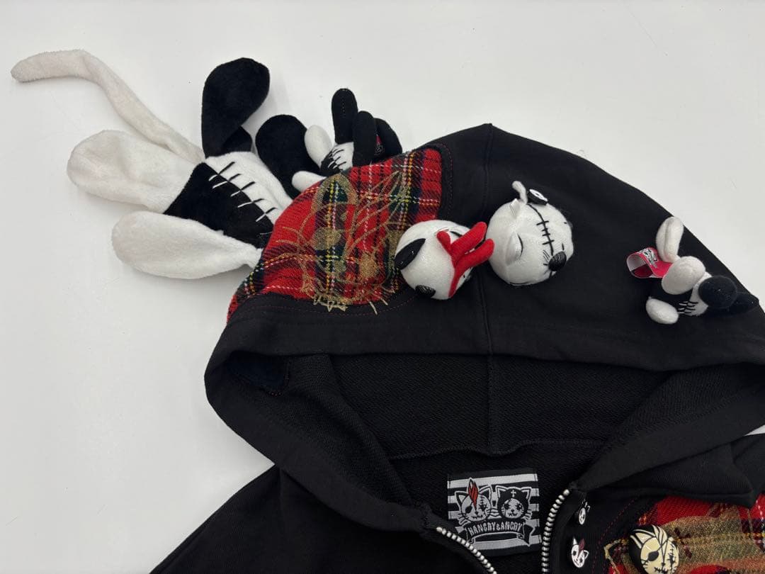 【Y56】HANGRY&ANGRY ぬいぐるみ付き　パーカー