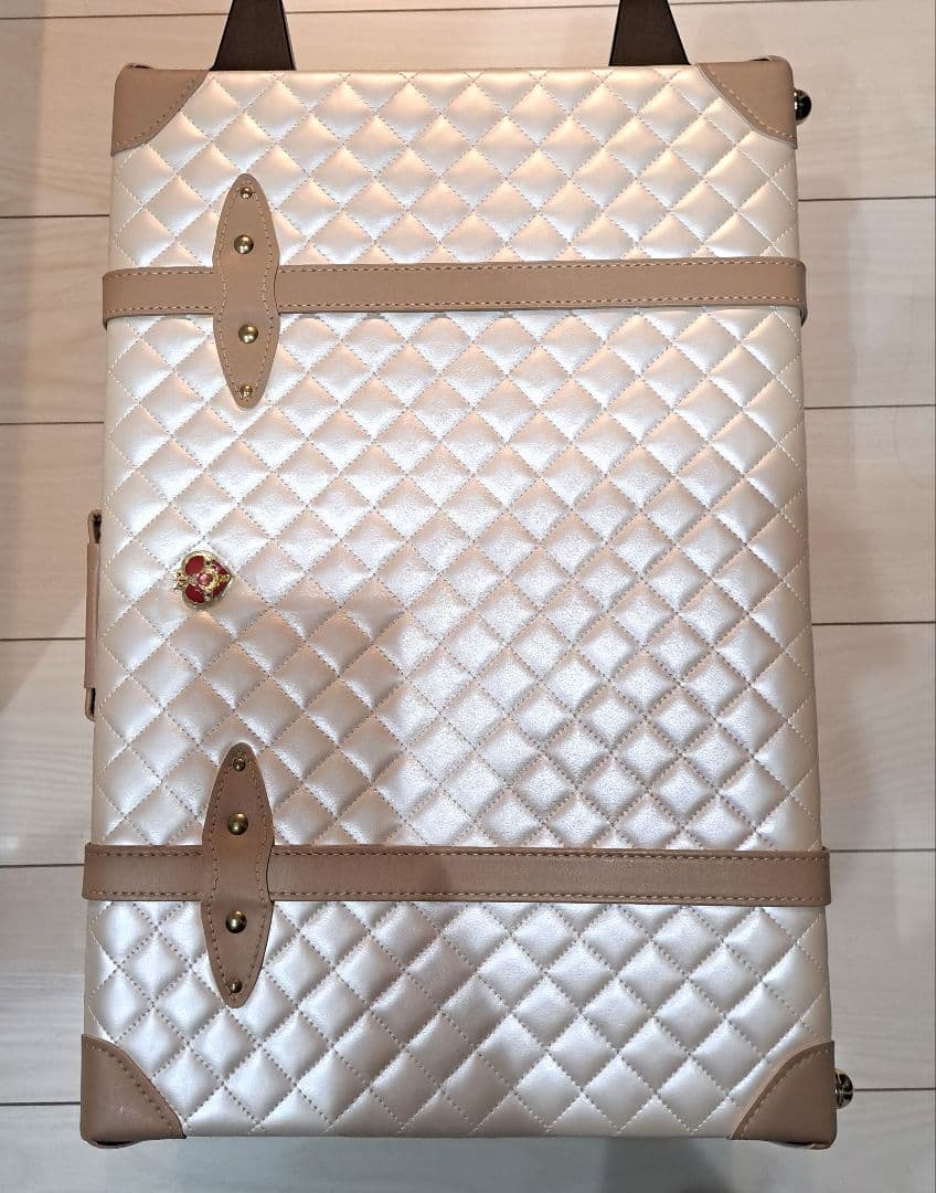 【新品未開封】セーラームーン　USJ限定　完売品　キャリーケース