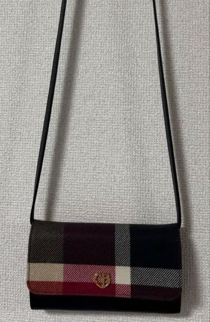 【完売品】ブルーレーベル　クレストブリッジチェックウォレットバッグ長財布2WAY