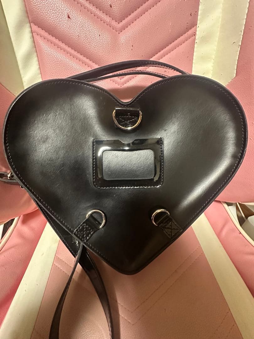 Dr.Martensハートバック