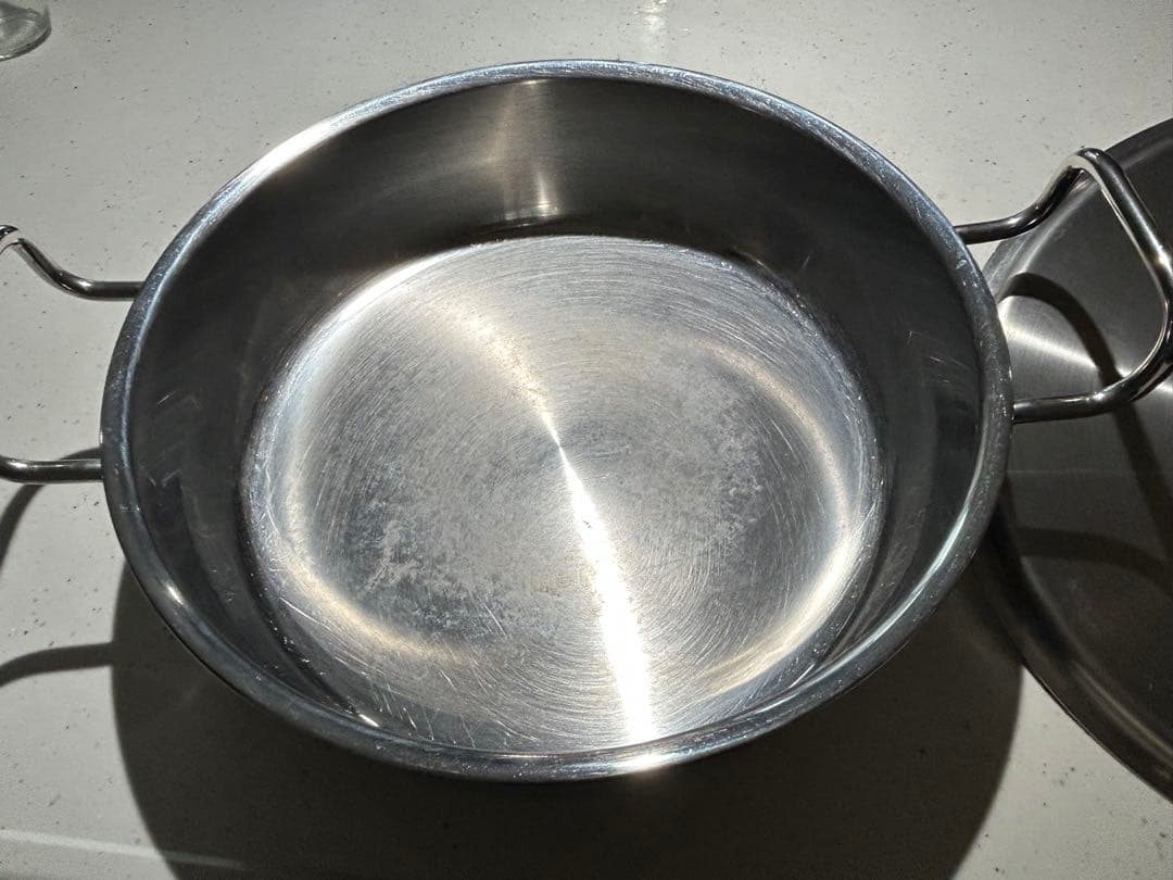 ジオプロダクト　浅型両手鍋　28cm