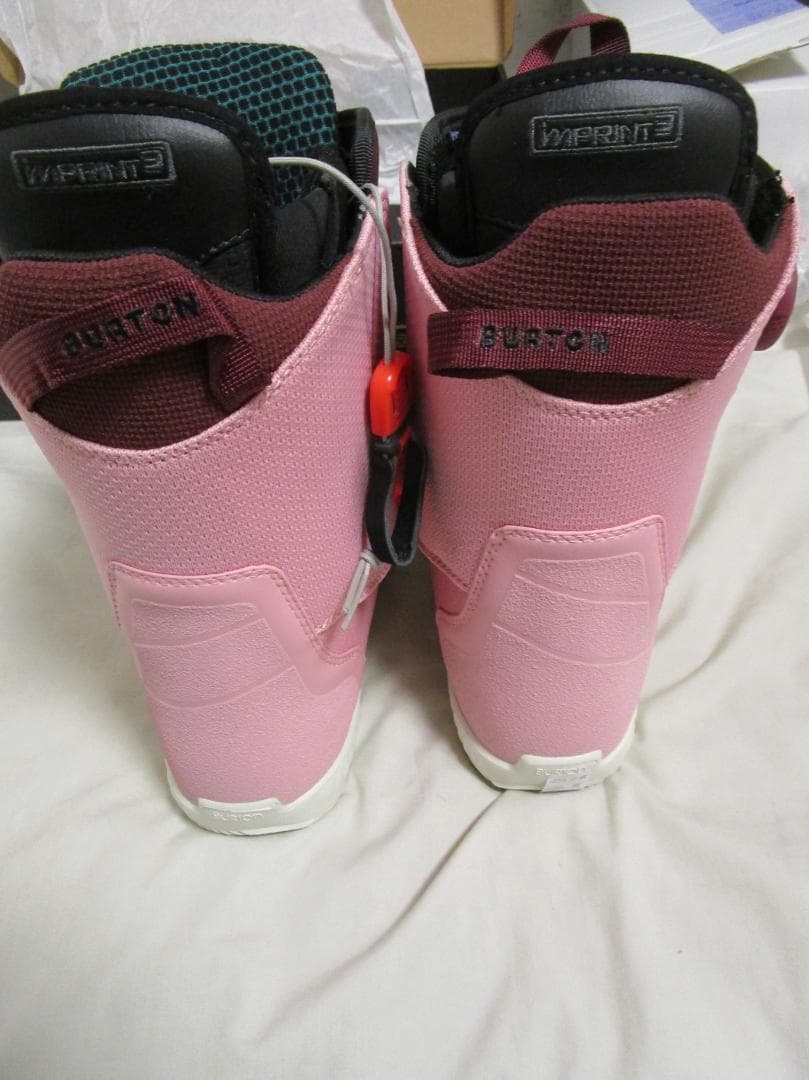 n*u様 バートン 2023-24　ウィメンズ リチュアル BOA® スノーボー