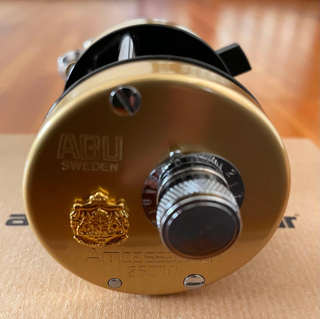 ABU ambassadeur 2500 CI ゴールド 新品・未使用品