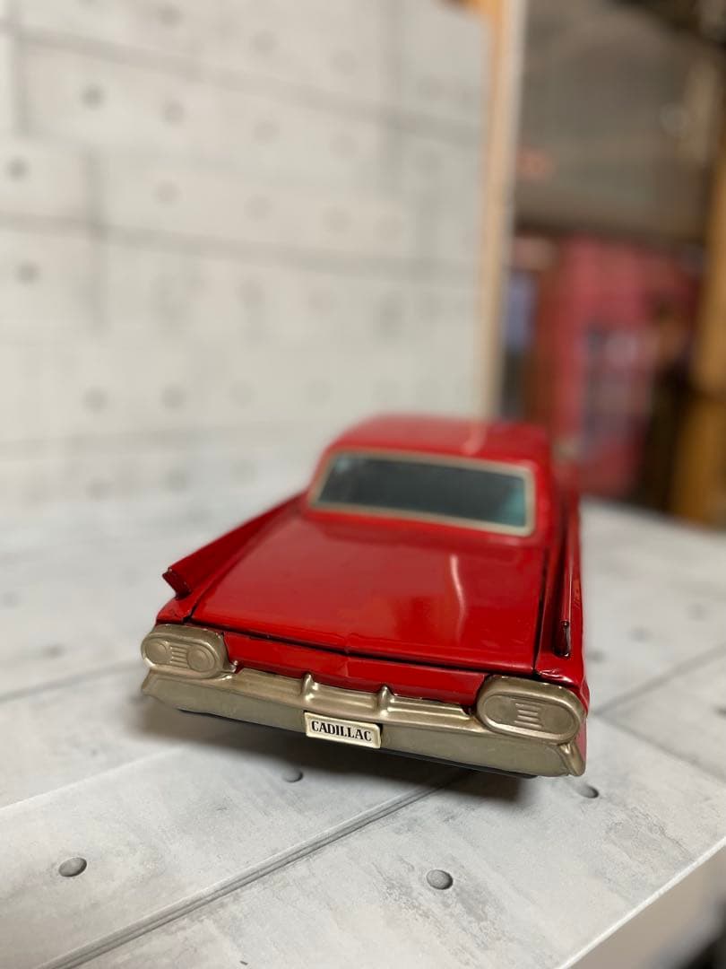 萬代屋（バンダイ）1960年代430mmブリキキャデラックフリクション好調
