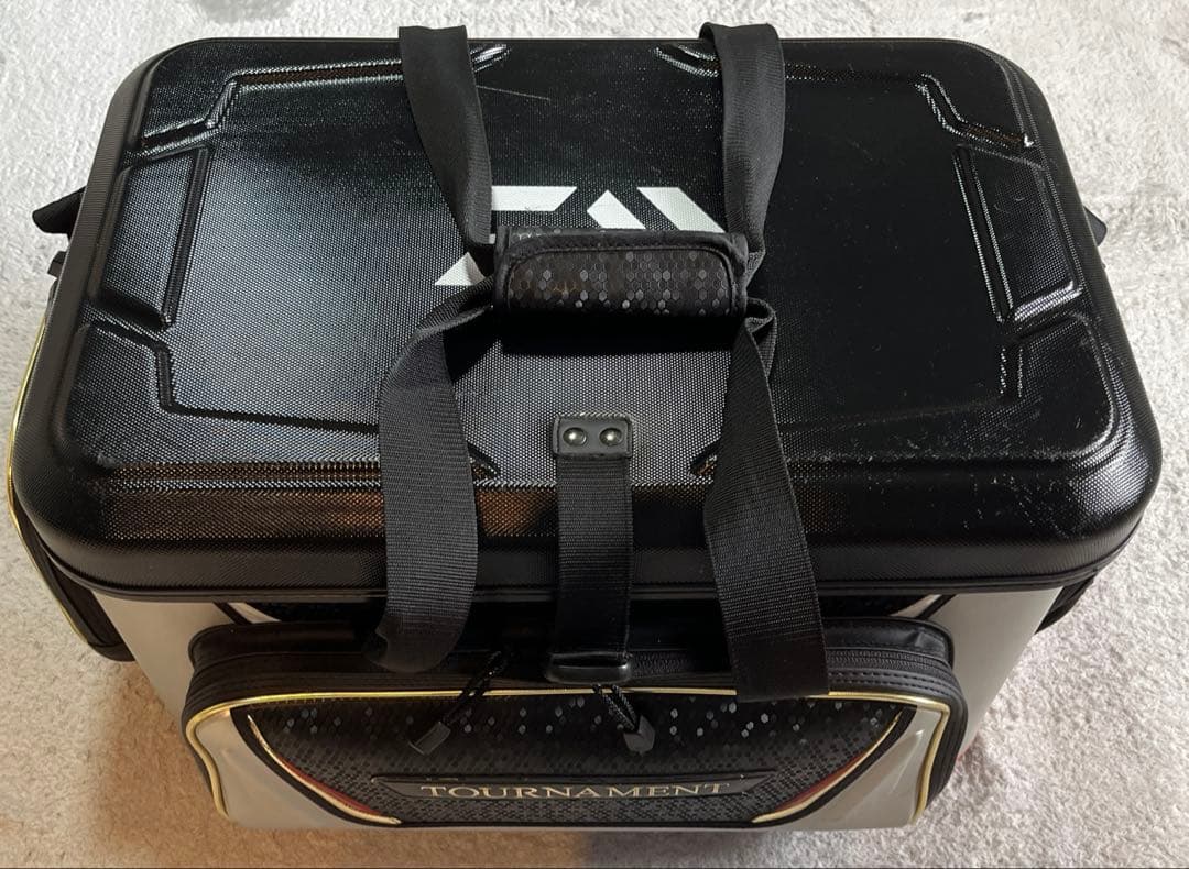 ダイワト ーナメント クールバッグ 38シルバー